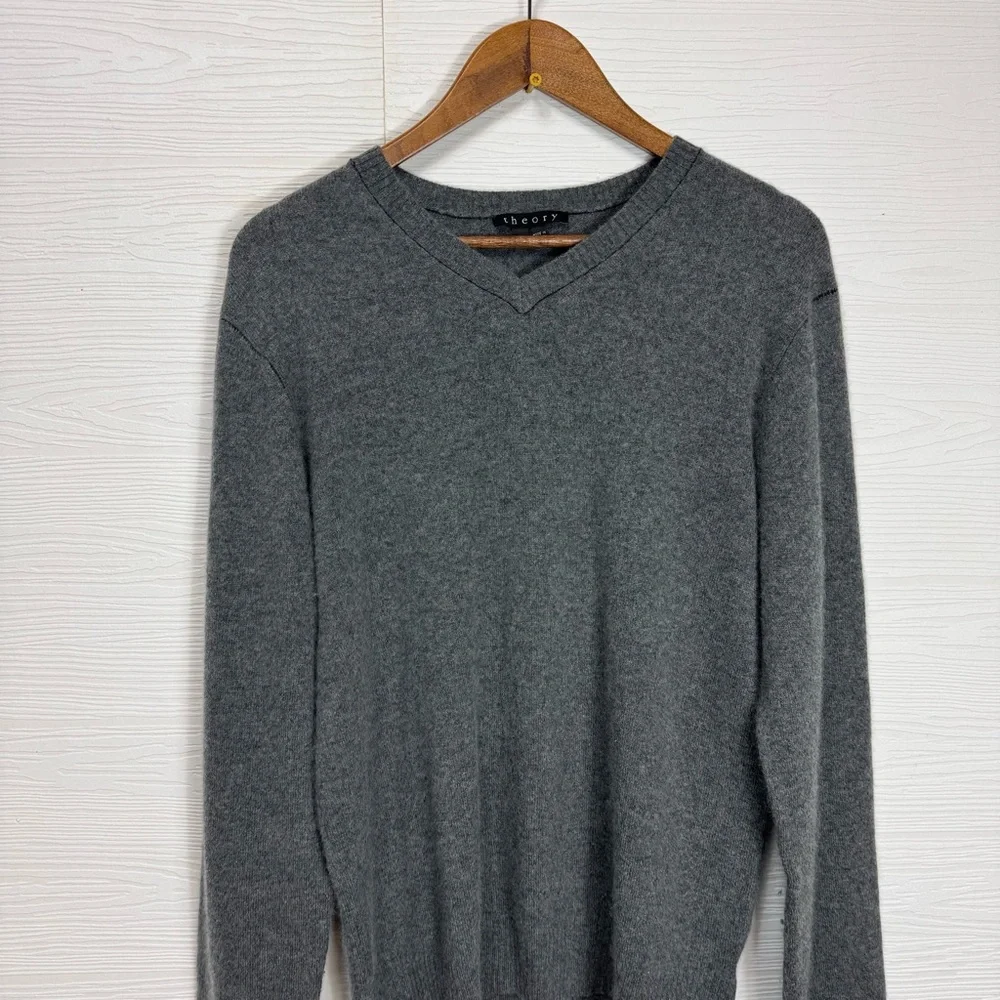 Theory classic neck